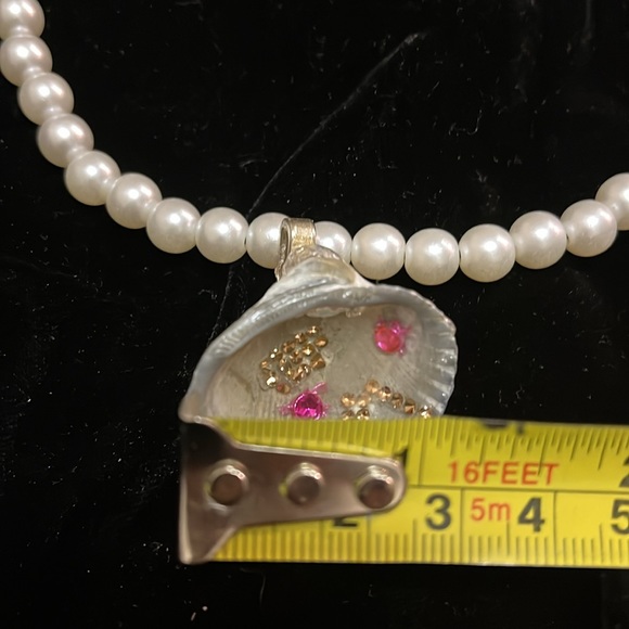 Stretchy Faux Pearls & Real Seashell One if a Kind Handmade Necklace - Picture 17 of 17
